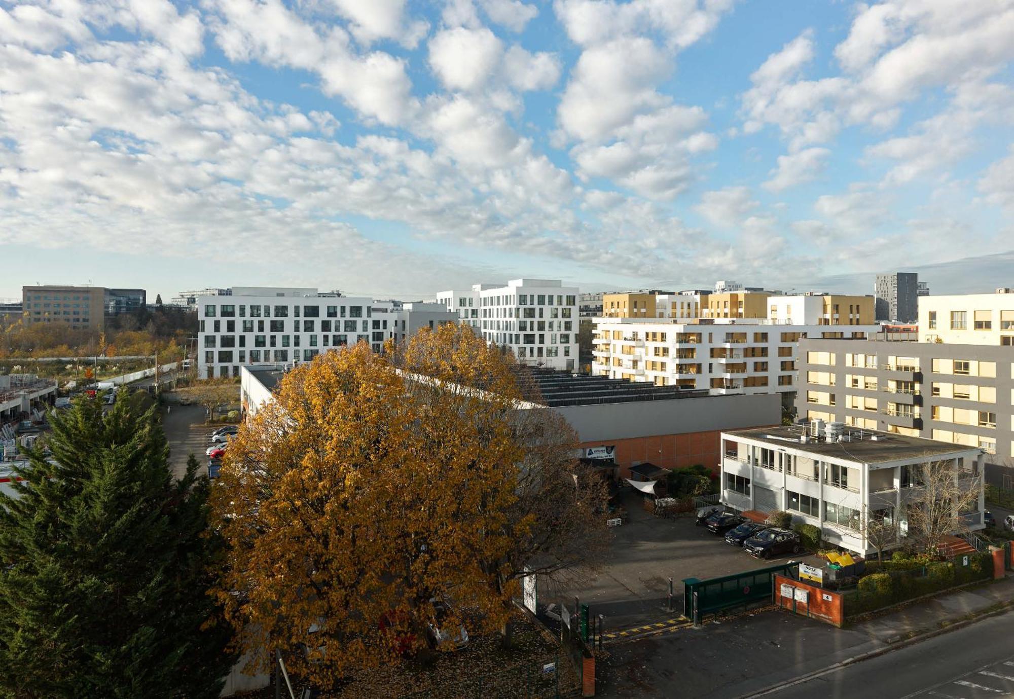 B&B Hotel Massy Gare Tgv Exterior foto